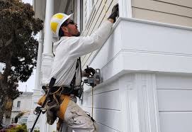 How To Choose The Right Materials for Your Siding Installation in 'Stedman, NC